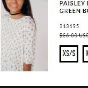 Boxy tee green paisley droplets